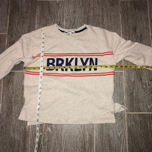 Forever 21 Women’s Top Size Small - Picture 5 of 5